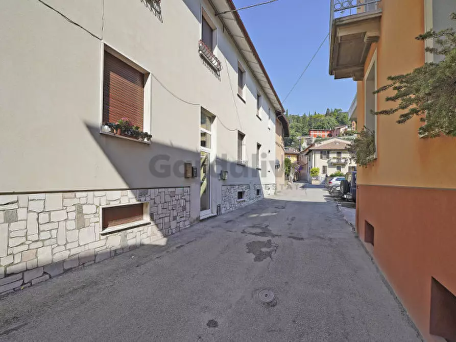 Immagine 25 di Appartamento in vendita  in Via Moretto 16 a Toscolano-Maderno