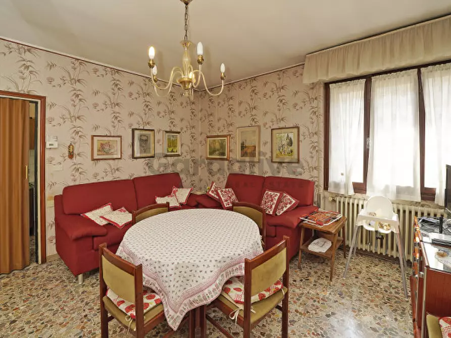 Immagine 4 di Villa in vendita  in Via Moretto 3 a Toscolano-Maderno
