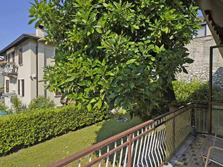 Immagine 9 di Villa in vendita  in Via Moretto 3 a Toscolano-Maderno