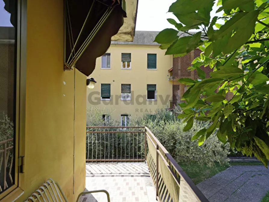 Immagine 26 di Villa in vendita  in Via Moretto 3 a Toscolano-Maderno