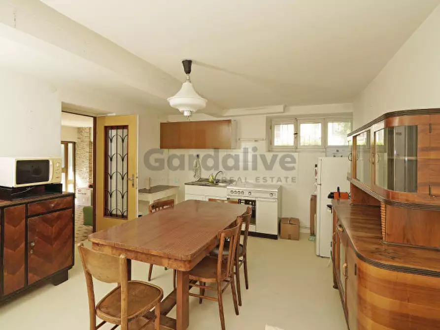 Immagine 33 di Villa in vendita  in Via Moretto 3 a Toscolano-Maderno