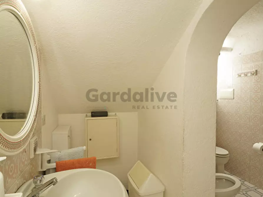 Immagine 35 di Villa in vendita  in Via Moretto 3 a Toscolano-Maderno