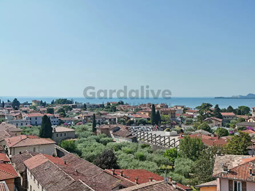 Immagine 43 di Villa in vendita  in Via Moretto 3 a Toscolano-Maderno