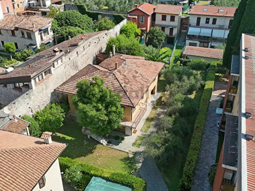 Immagine 49 di Villa in vendita  in Via Moretto 3 a Toscolano-Maderno