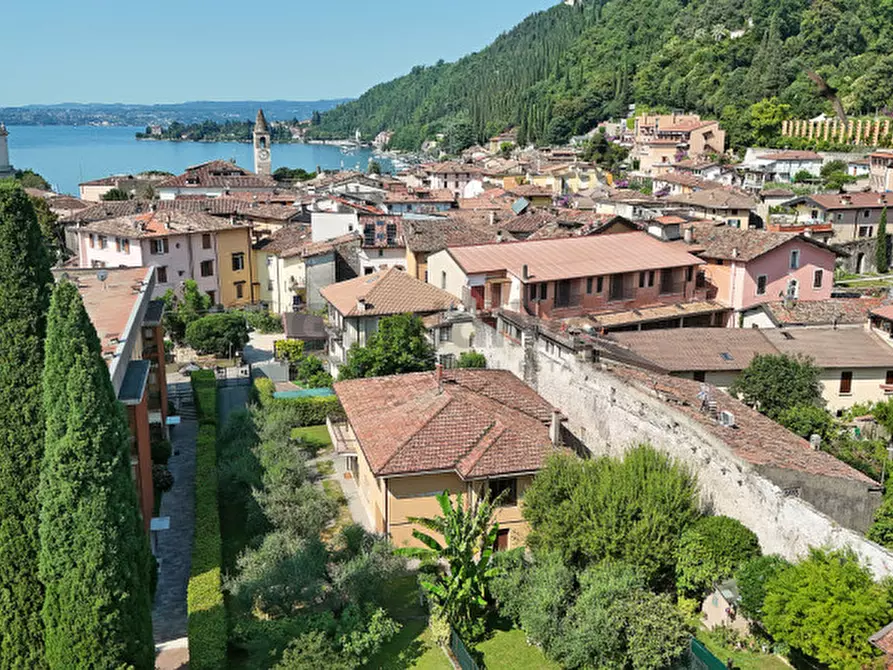 Immagine 55 di Villa in vendita  in Via Moretto 3 a Toscolano-Maderno
