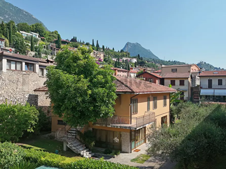 Immagine 59 di Villa in vendita  in Via Moretto 3 a Toscolano-Maderno