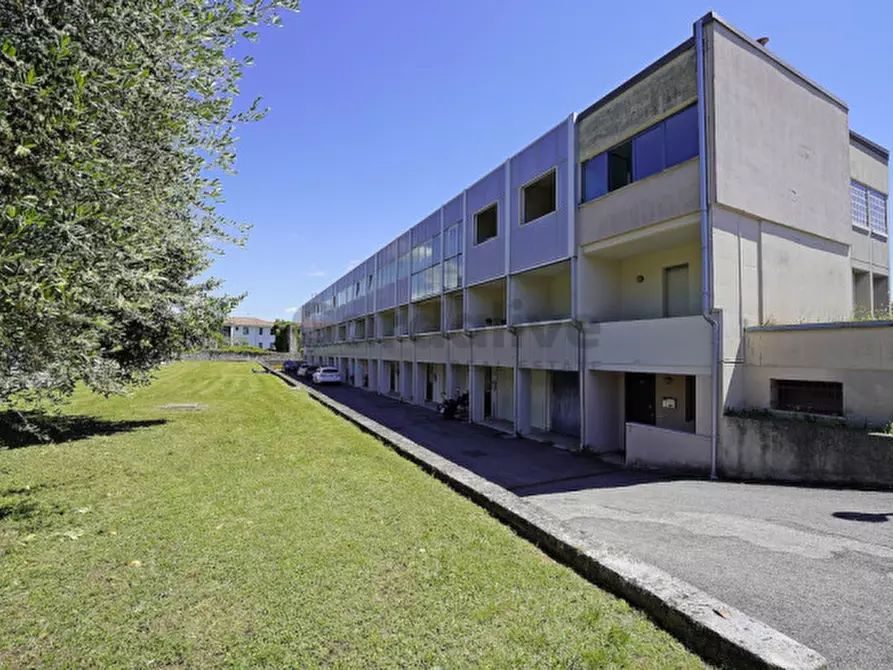 Immagine 30 di Appartamento in vendita  in Via Celesti 69 a Toscolano-Maderno