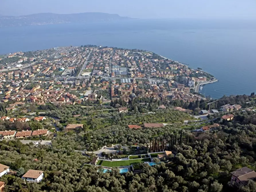 Immagine 5 di Casa bifamiliare in vendita  in Via Statale Maderno 28 a Toscolano-Maderno