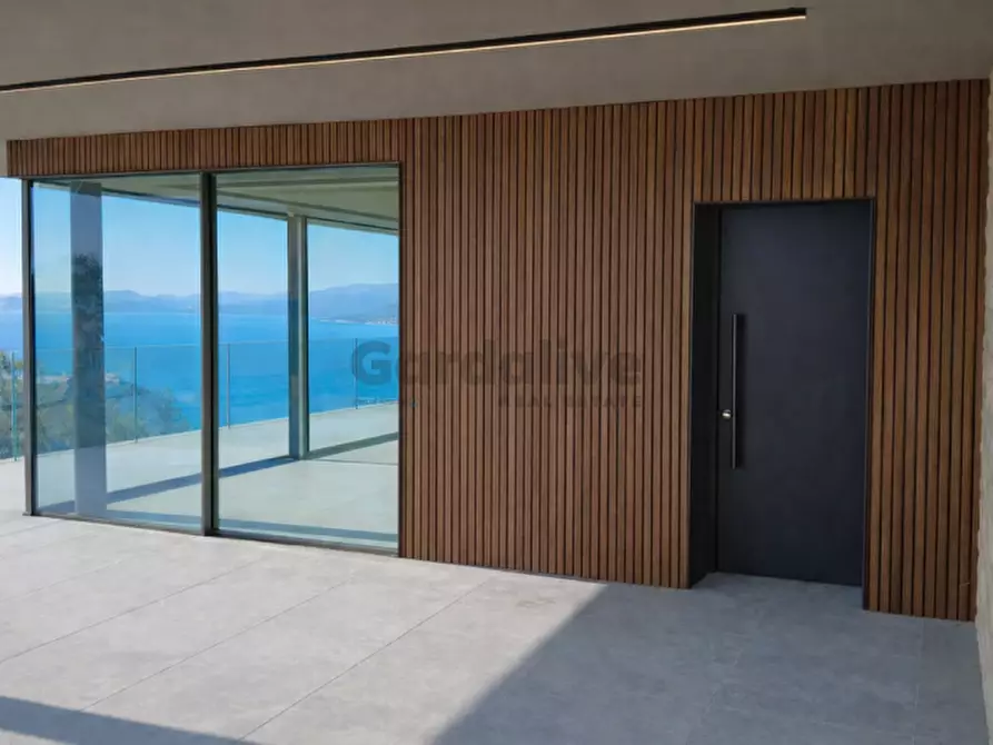 Immagine 4 di Appartamento in vendita  in Via S.Ambrogio a Toscolano-Maderno