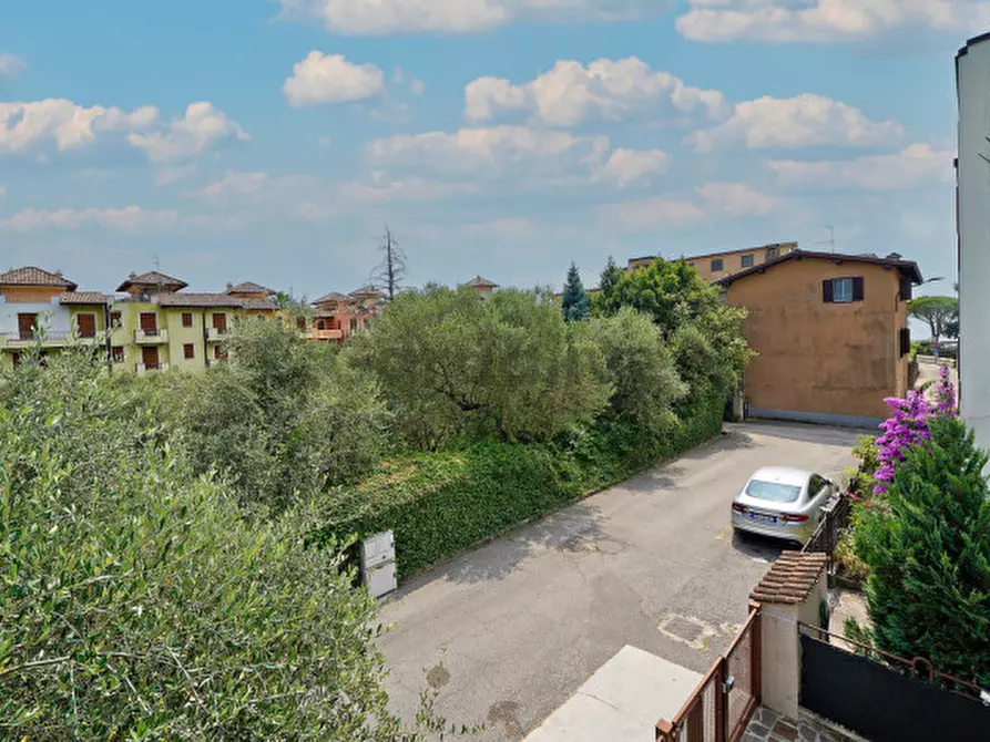 Immagine 18 di Casa bifamiliare in vendita  in Via Carducci a Toscolano-Maderno