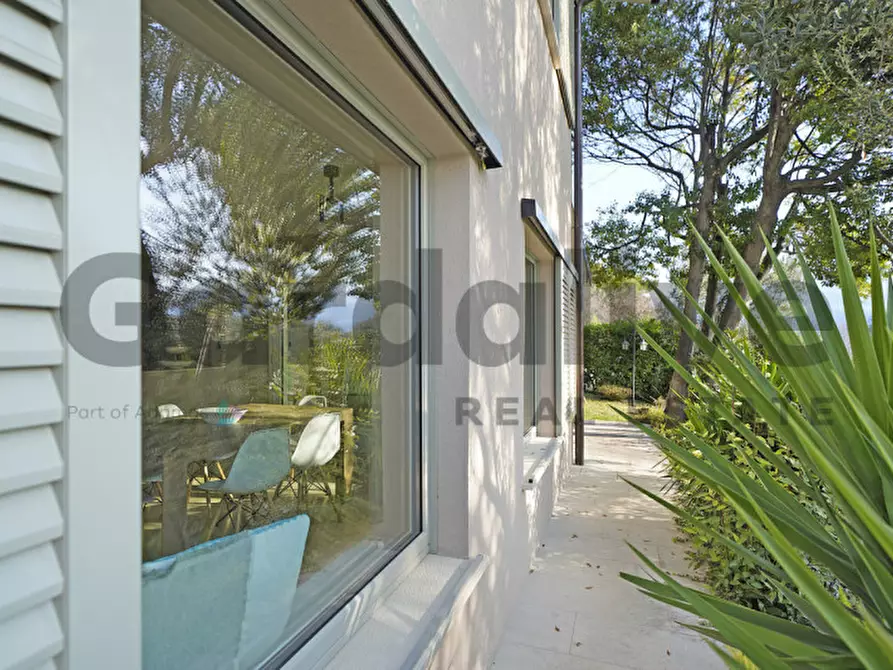 Immagine 2 di Villa in vendita  in Via Statale Toscolano 189 a Toscolano-Maderno
