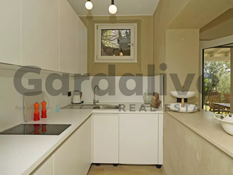 Immagine 7 di Villa in vendita  in Via Statale Toscolano 189 a Toscolano-Maderno