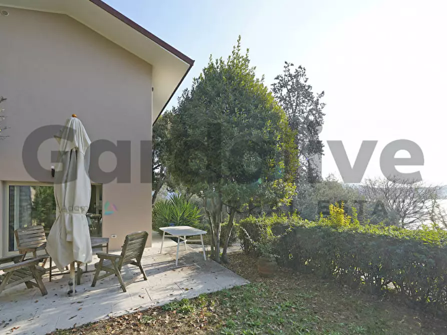 Immagine 10 di Villa in vendita  in Via Statale Toscolano 189 a Toscolano-Maderno