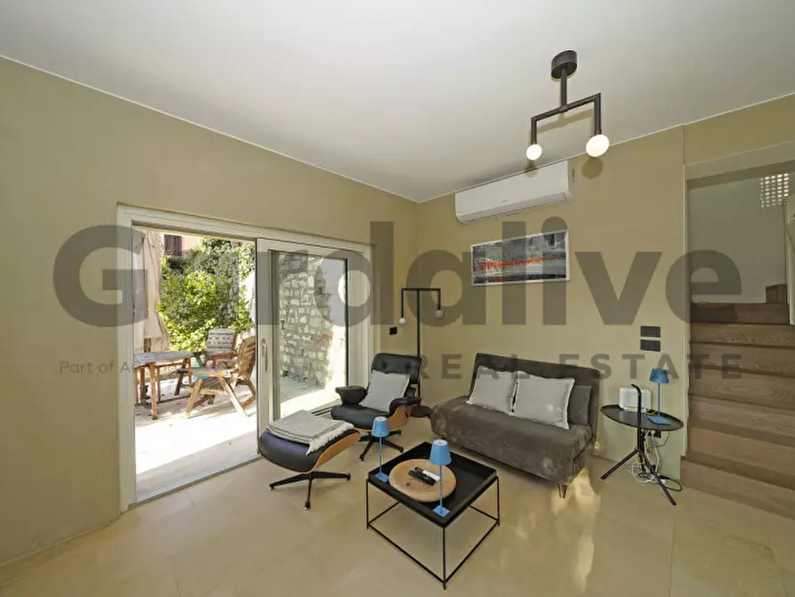 Immagine 12 di Villa in vendita  in Via Statale Toscolano 189 a Toscolano-Maderno