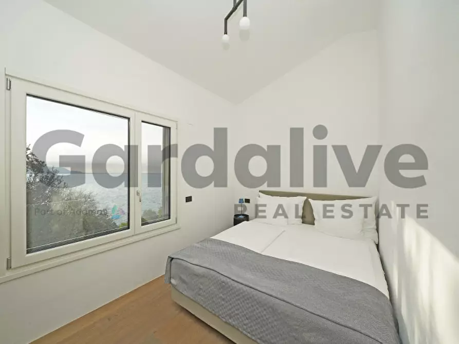 Immagine 14 di Villa in vendita  in Via Statale Toscolano 189 a Toscolano-Maderno