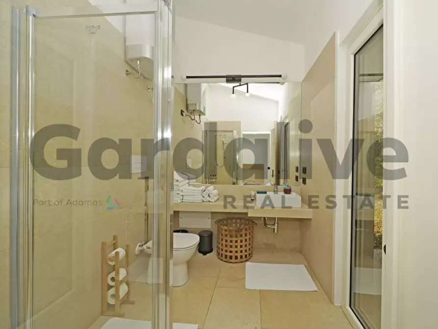 Immagine 17 di Villa in vendita  in Via Statale Toscolano 189 a Toscolano-Maderno