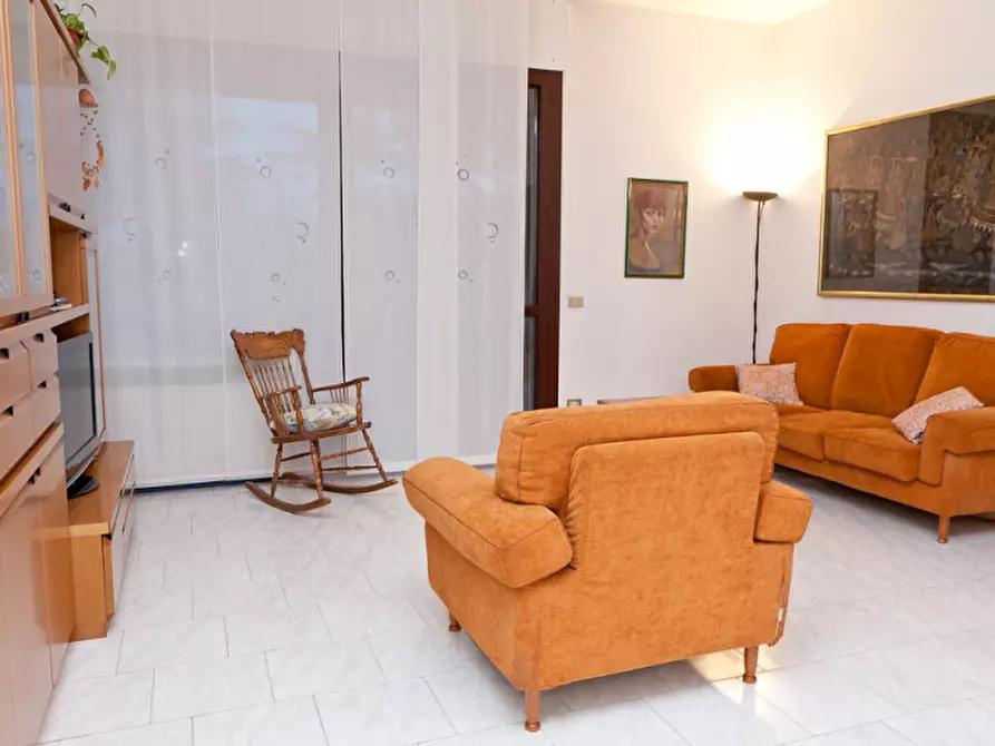 Immagine 4 di Appartamento in vendita  in NICCODEMI a Monza