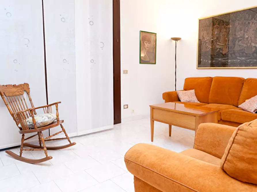 Immagine 5 di Appartamento in vendita  in NICCODEMI a Monza