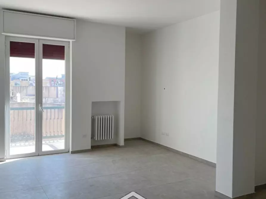 Immagine 9 di Appartamento in vendita  in via Matteo Renato Imbriani 56 a Lecce