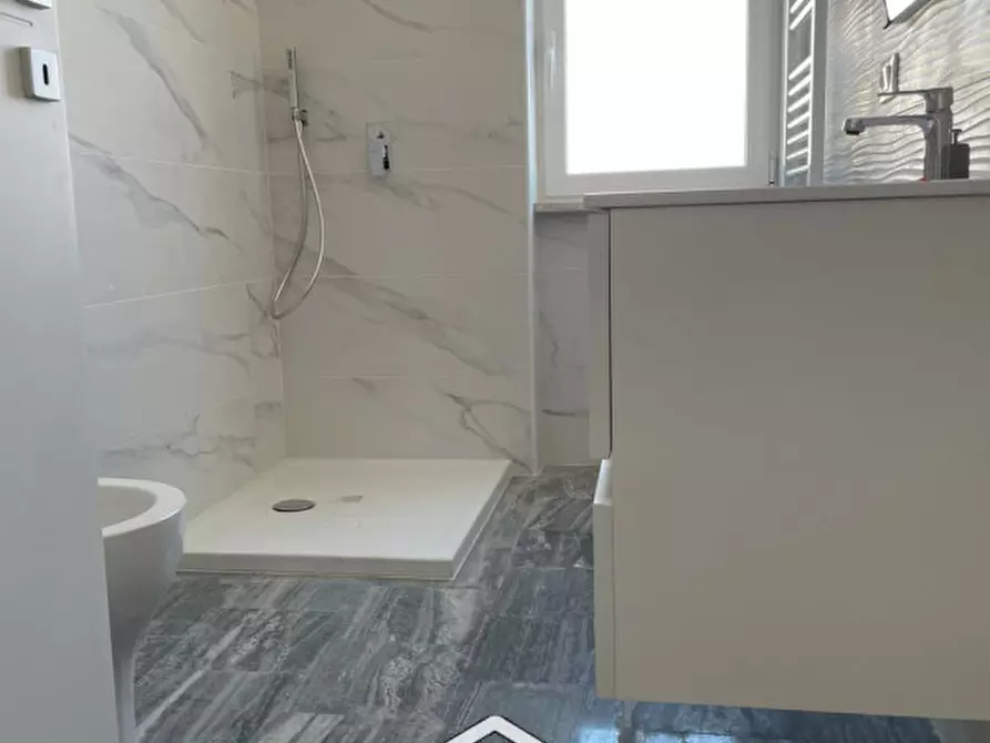 Immagine 22 di Appartamento in vendita  in via Matteo Renato Imbriani 56 a Lecce