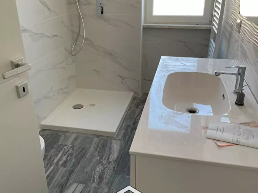 Immagine 23 di Appartamento in vendita  in via Matteo Renato Imbriani 56 a Lecce