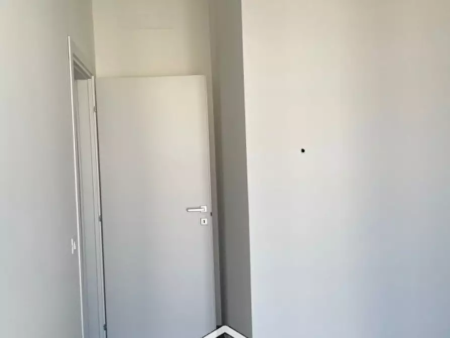 Immagine 42 di Appartamento in vendita  in via Matteo Renato Imbriani 56 a Lecce