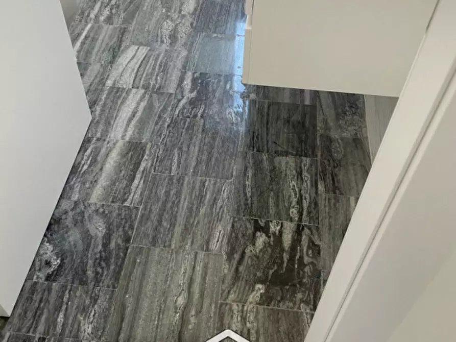 Immagine 51 di Appartamento in vendita  in via Matteo Renato Imbriani 56 a Lecce