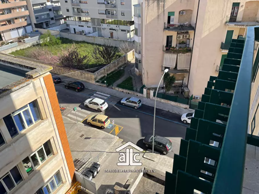 Immagine 53 di Appartamento in vendita  in via Matteo Renato Imbriani 56 a Lecce