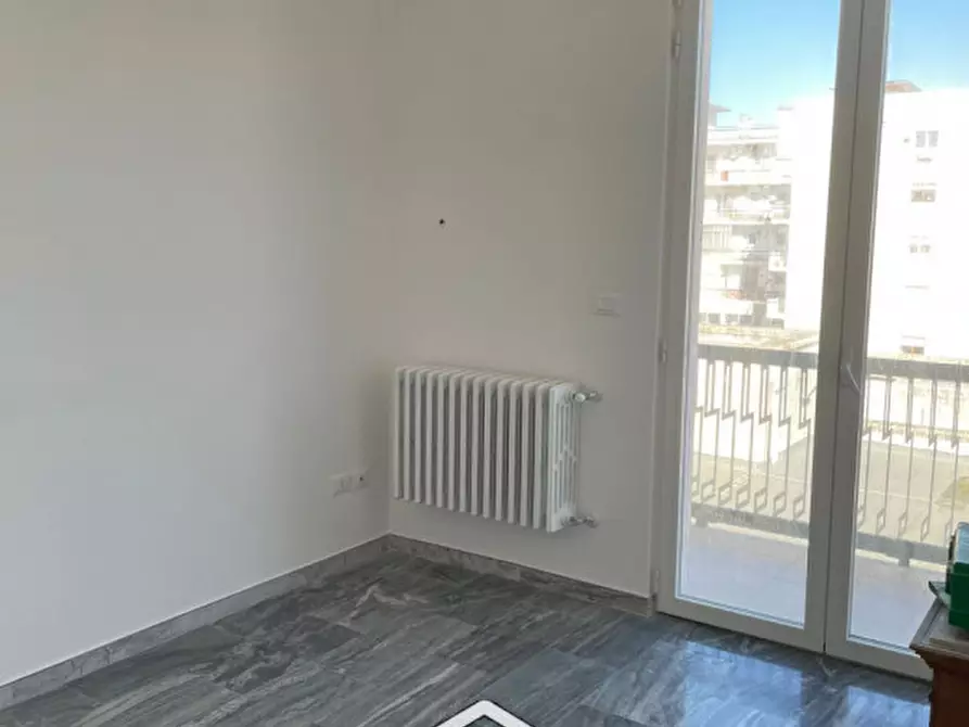 Immagine 55 di Appartamento in vendita  in via Matteo Renato Imbriani 56 a Lecce