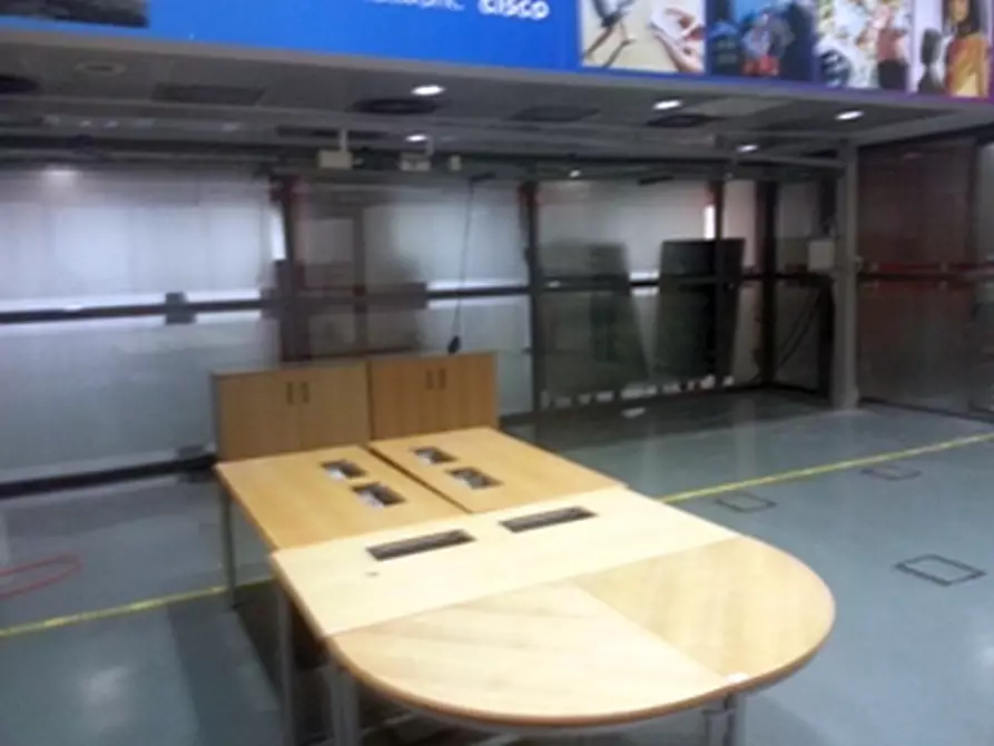 Immagine 11 di Laboratorio in affitto  in VIA CAMPANIA a Monza
