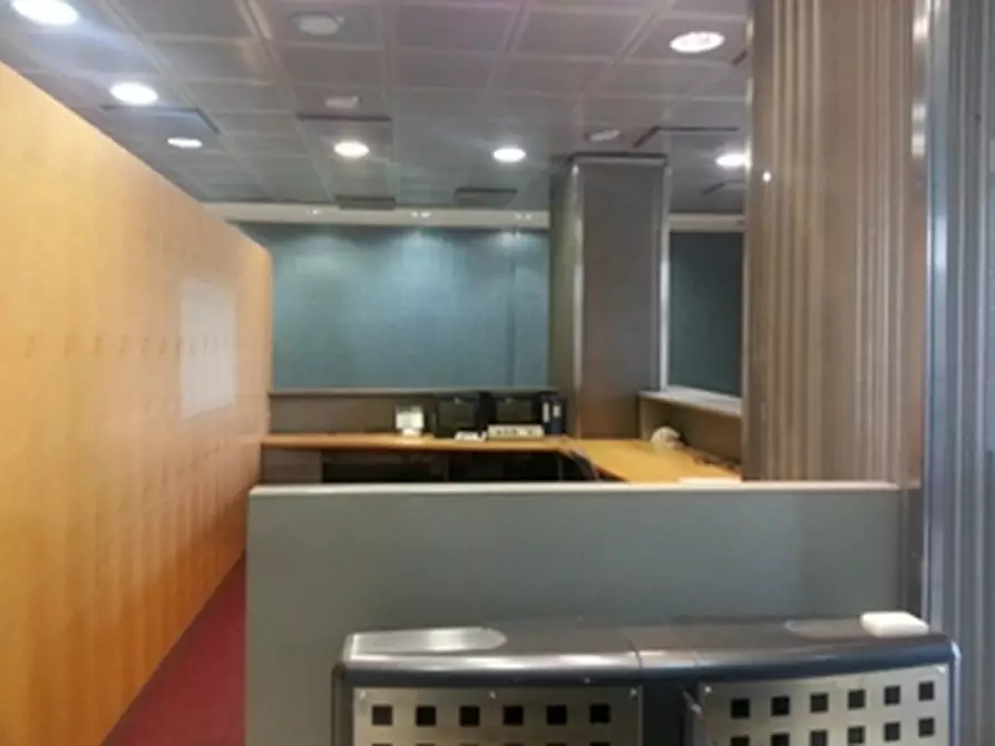 Immagine 17 di Laboratorio in affitto  in VIA CAMPANIA a Monza