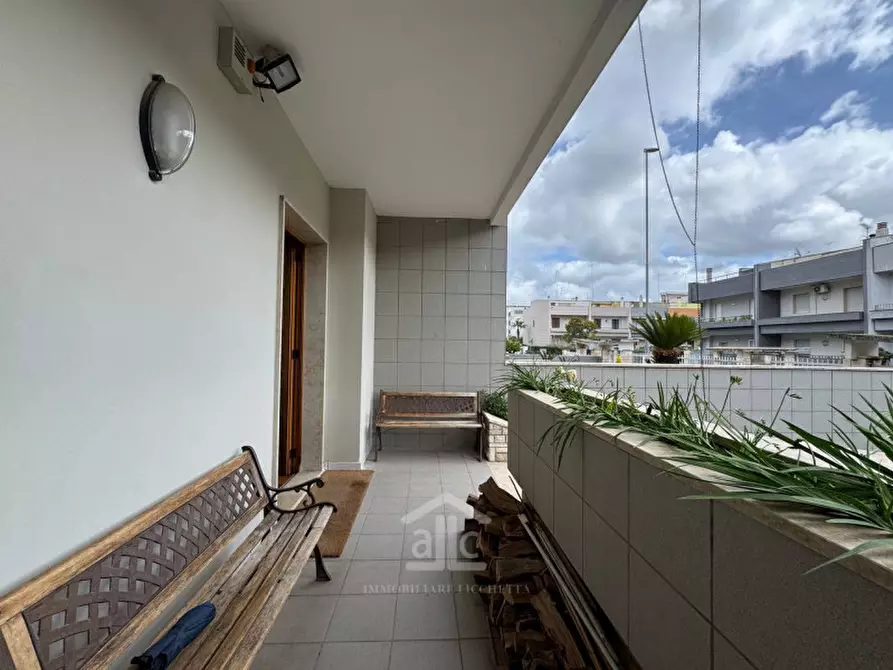 Immagine 2 di Villetta a schiera in vendita  in Via Salvo D'Acquisto 10 a Lecce