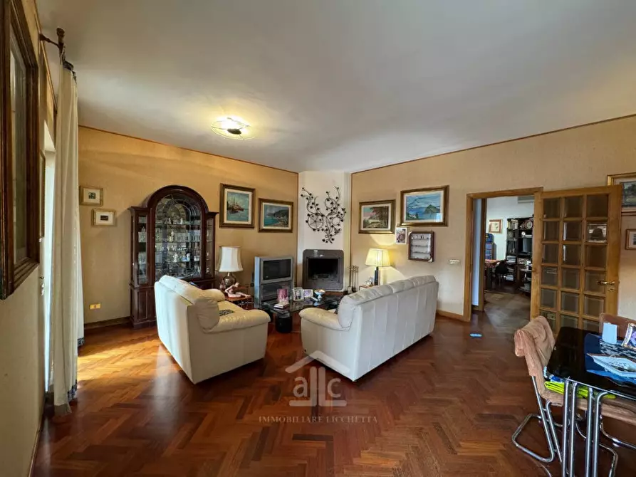 Immagine 4 di Villetta a schiera in vendita  in Via Salvo D'Acquisto 10 a Lecce