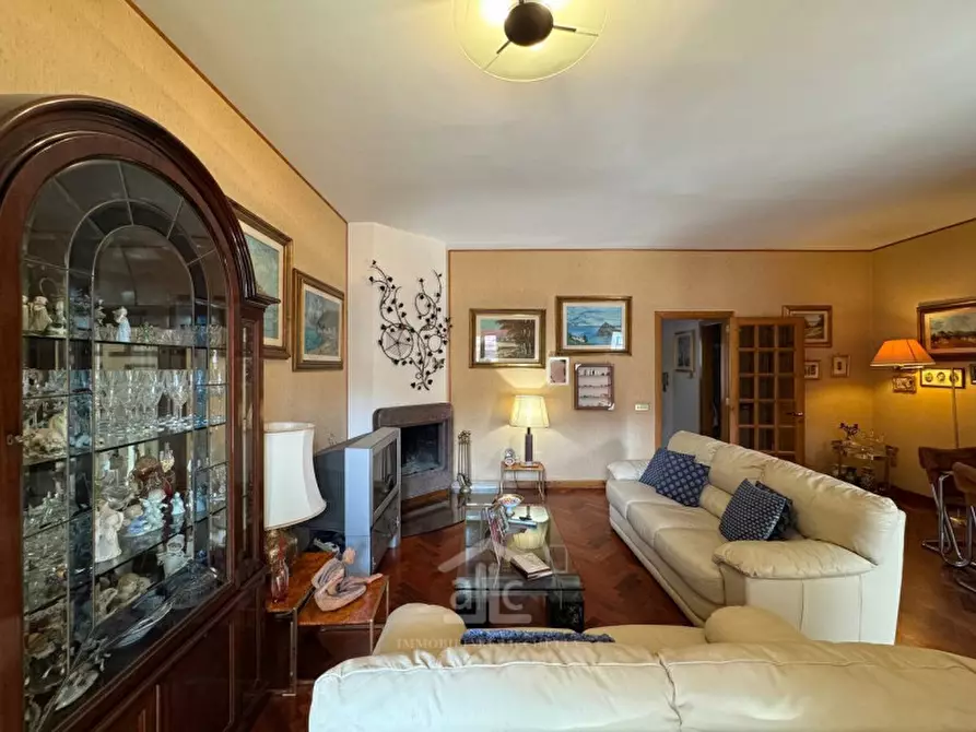 Immagine 5 di Villetta a schiera in vendita  in Via Salvo D'Acquisto 10 a Lecce