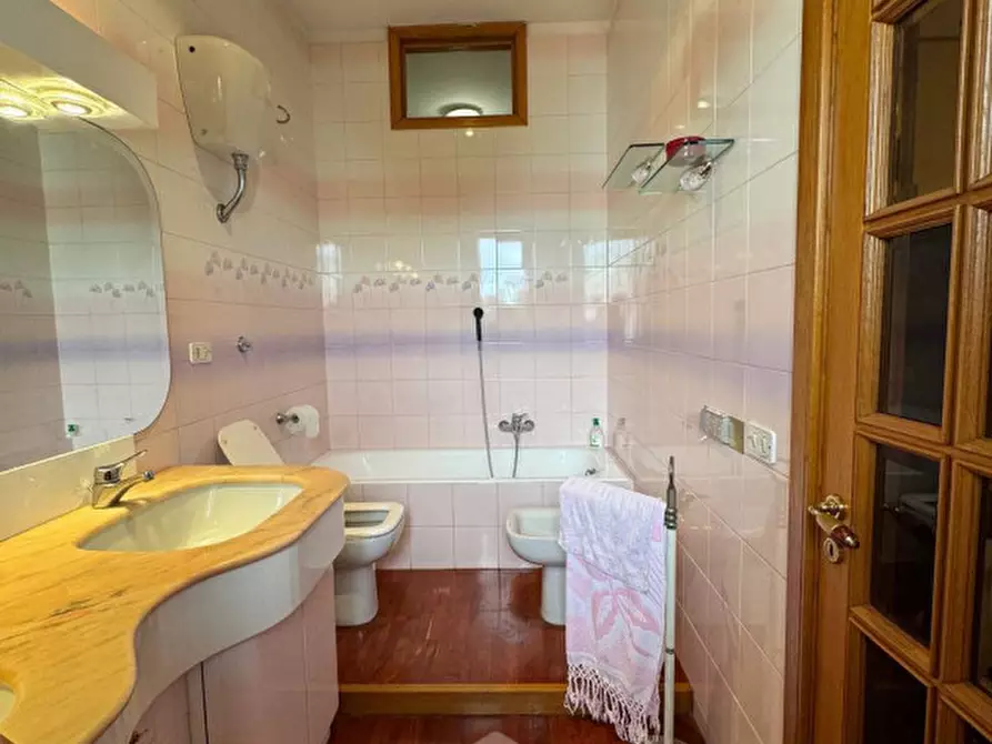 Immagine 30 di Villetta a schiera in vendita  in Via Salvo D'Acquisto 10 a Lecce