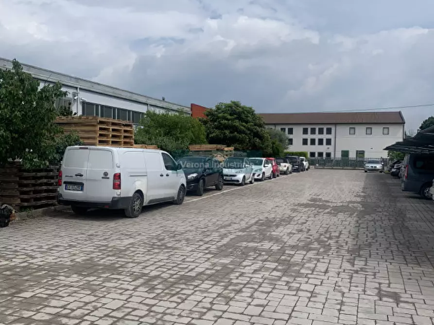 Immagine 9 di Capannone industriale in affitto  in Via Turbina 98 a Verona