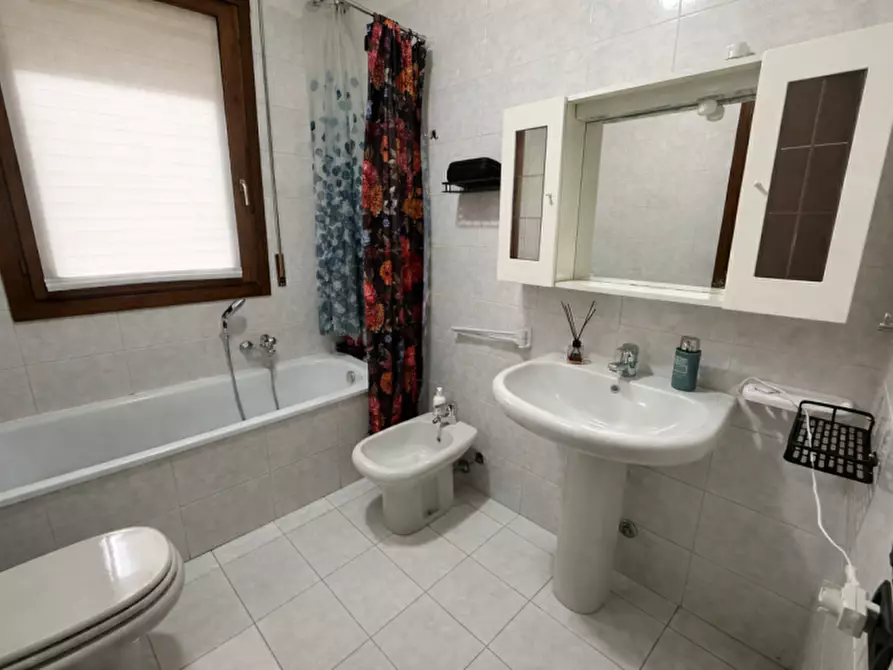 Immagine 4 di Appartamento in affitto  a Rubano