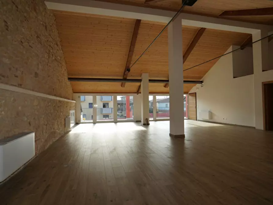 Immagine 14 di Ufficio in affitto  in corso venezia a San Bonifacio