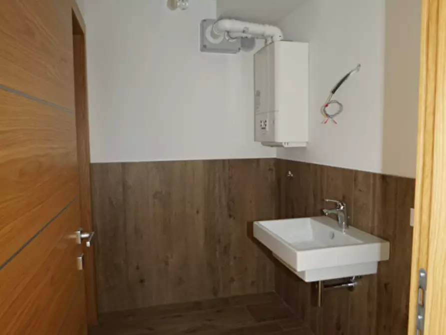 Immagine 17 di Ufficio in affitto  in corso venezia a San Bonifacio