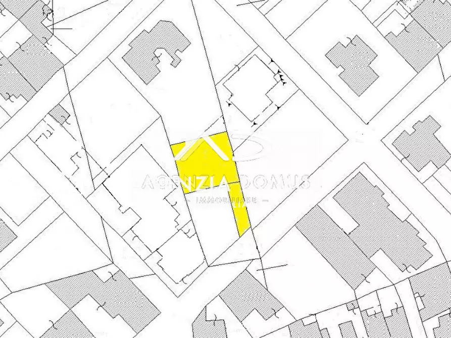 Immagine 7 di Terreno in vendita  in Via F.Crispi a Racale