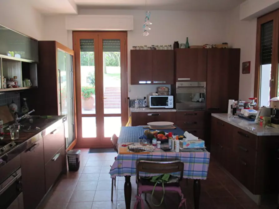 Immagine 21 di Casa indipendente in vendita  a Senigallia