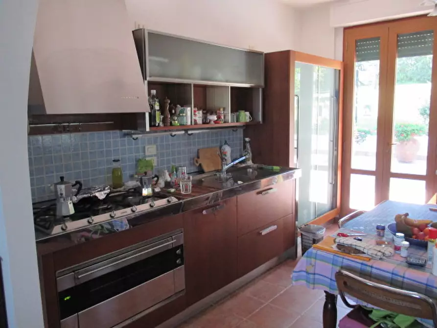 Immagine 22 di Casa indipendente in vendita  a Senigallia