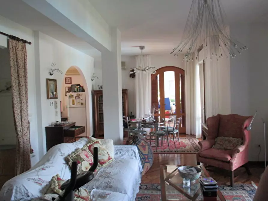 Immagine 25 di Casa indipendente in vendita  a Senigallia