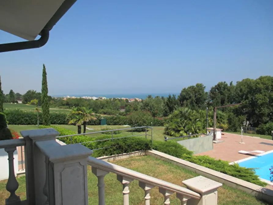 Immagine 29 di Casa indipendente in vendita  a Senigallia