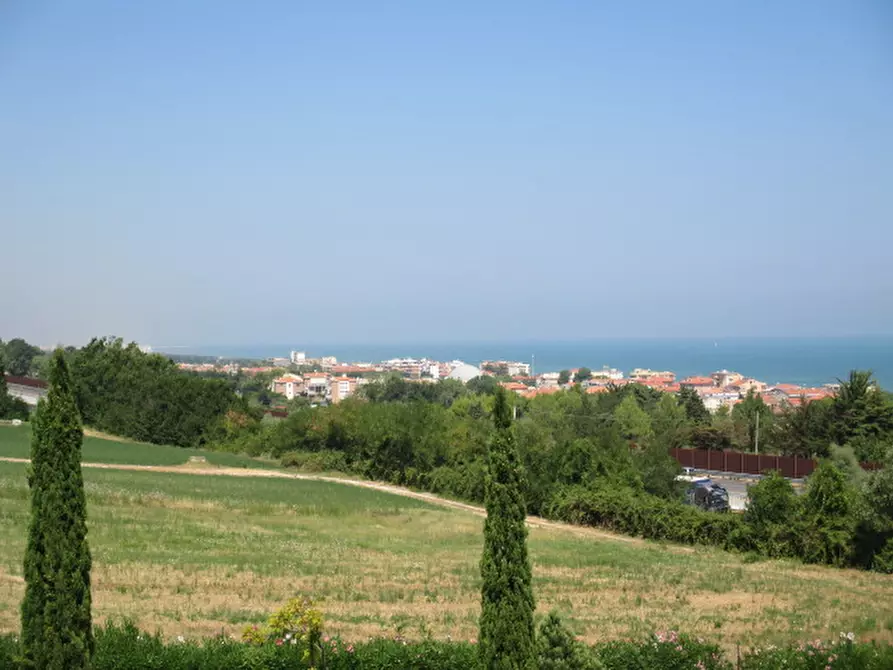 Immagine 35 di Casa indipendente in vendita  a Senigallia