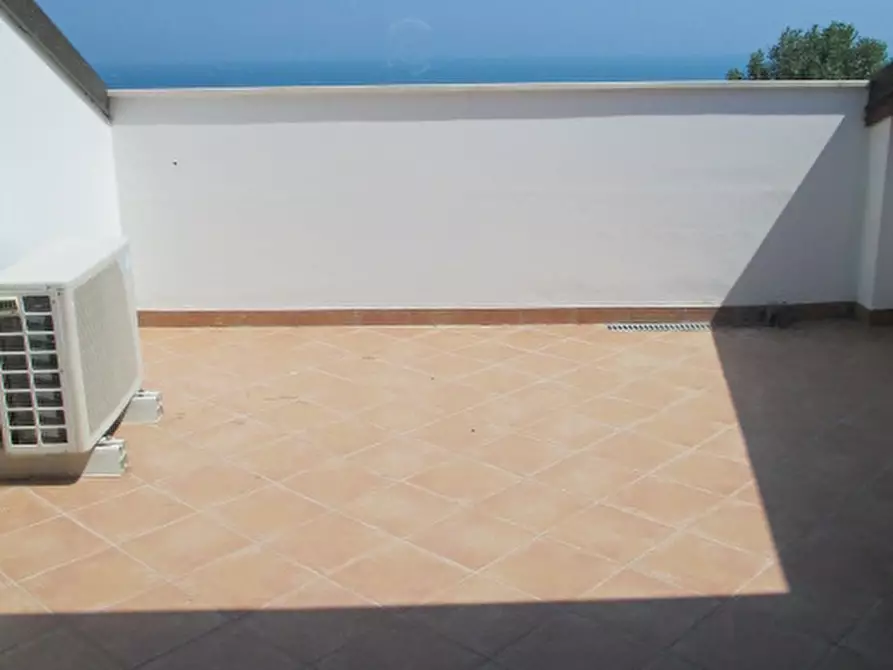 Immagine 41 di Casa indipendente in vendita  a Senigallia