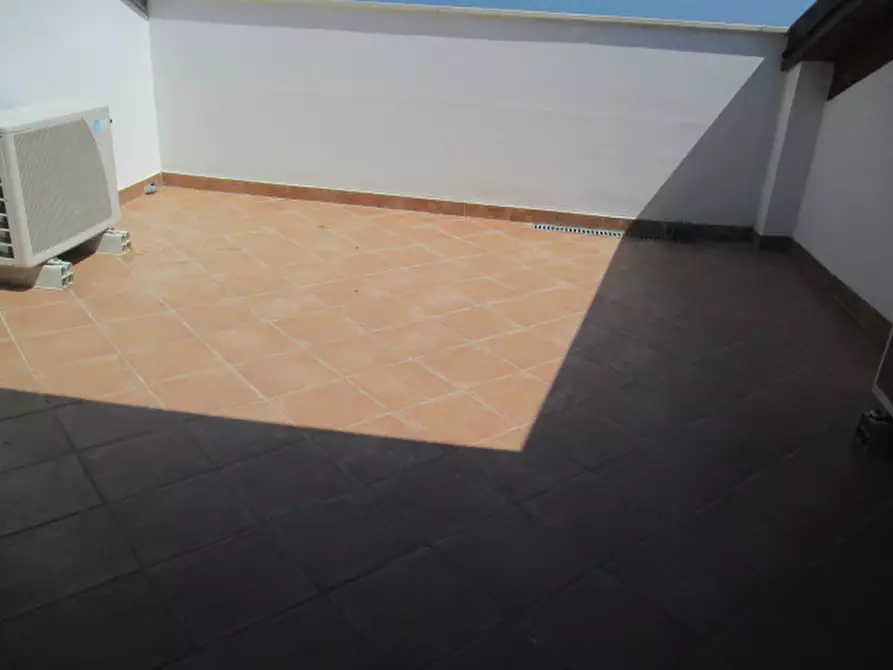 Immagine 48 di Casa indipendente in vendita  a Senigallia