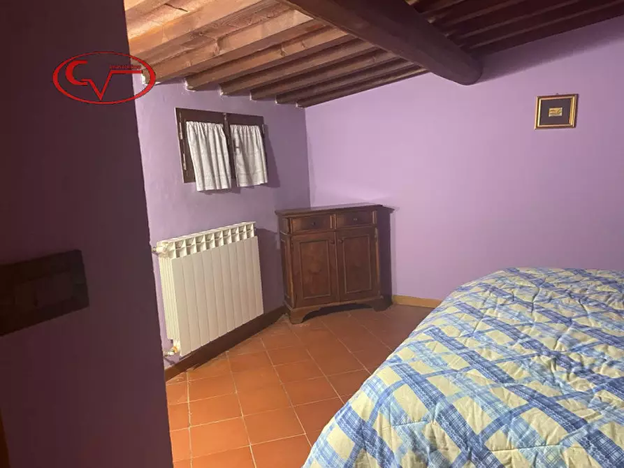 Immagine 10 di Appartamento in vendita  in centro storico a Laterina Pergine Valdarno