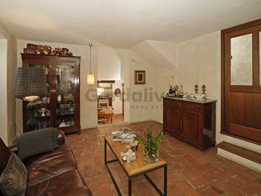 Immagine 12 di Casa indipendente in vendita  in via libertà a Tignale