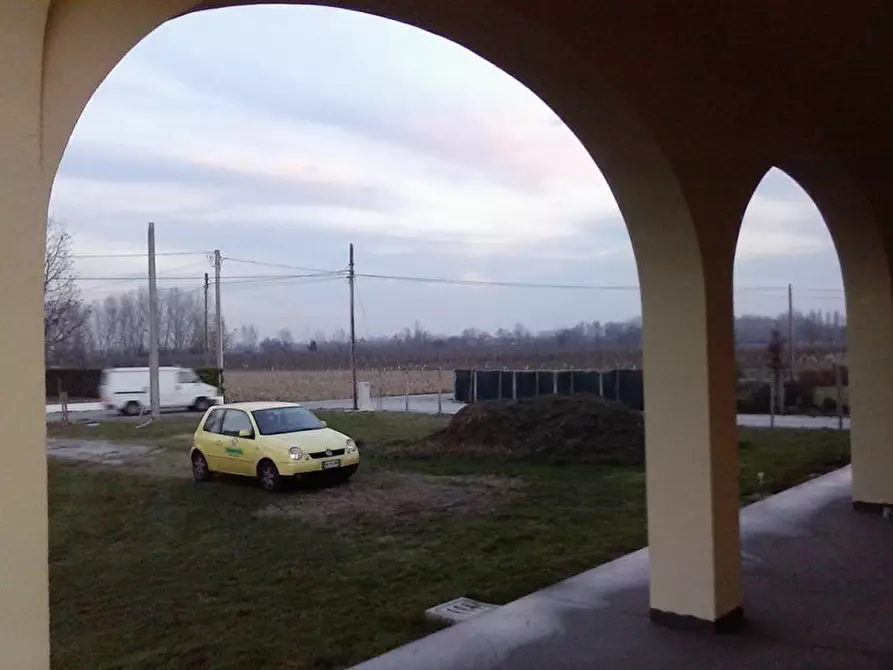 Immagine 11 di Casa bifamiliare in vendita  in chiesa a Casale Sul Sile